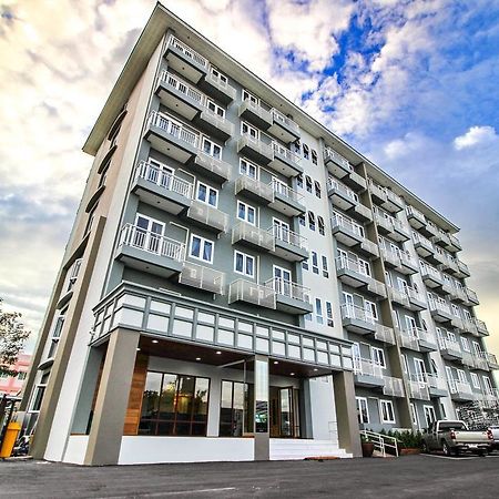 Tai-Shan Suites Ratchaburi Zewnętrze zdjęcie
