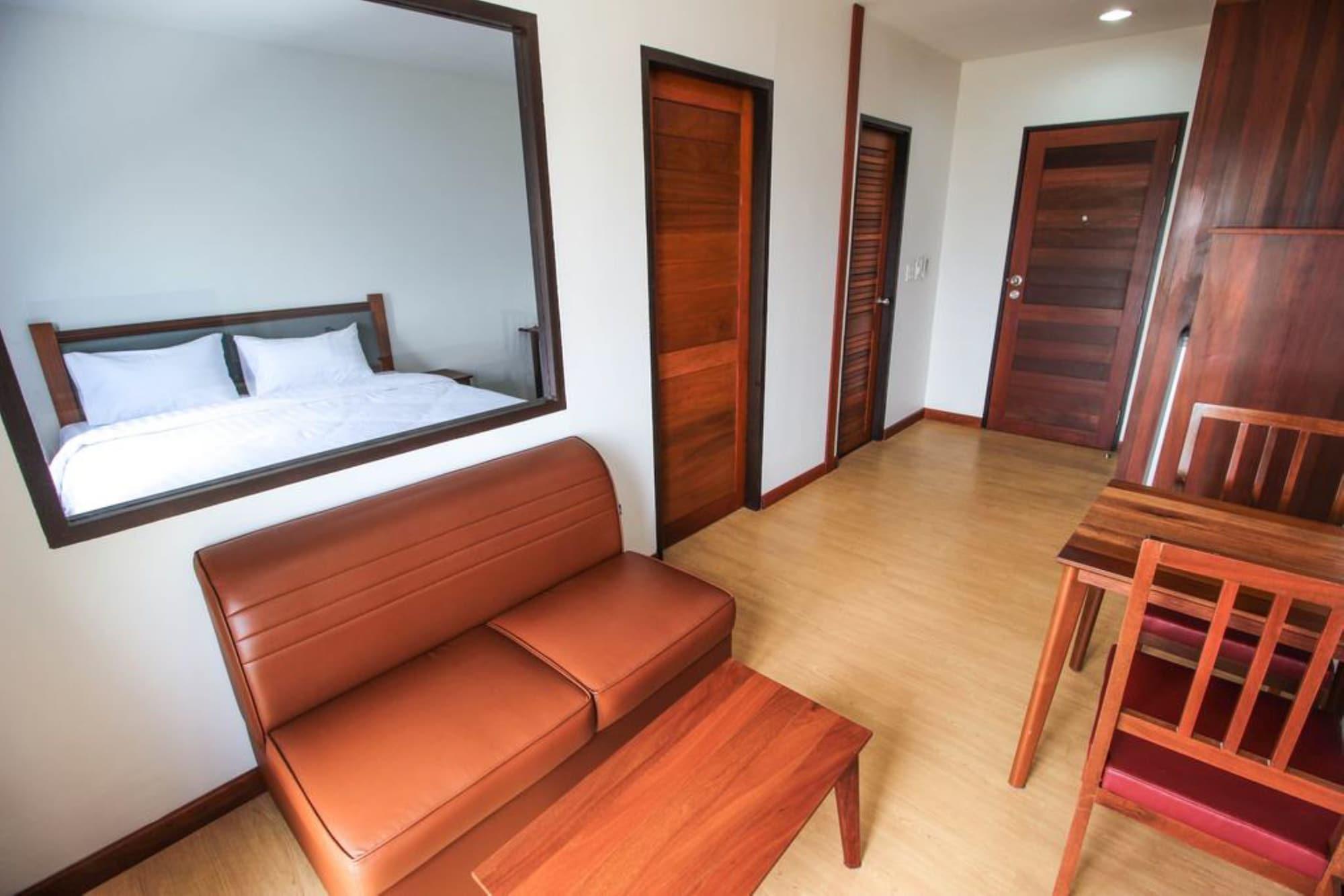 Tai-Shan Suites Ratchaburi Zewnętrze zdjęcie
