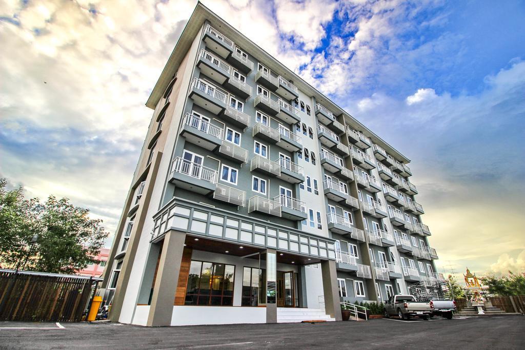 Tai-Shan Suites Ratchaburi Zewnętrze zdjęcie