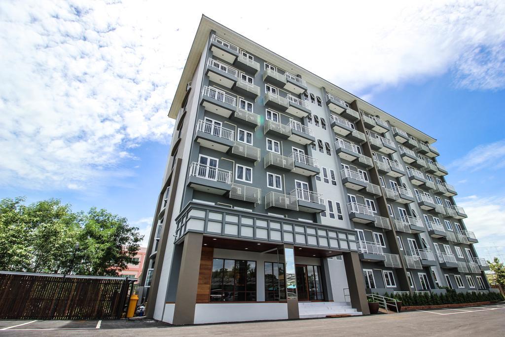 Tai-Shan Suites Ratchaburi Zewnętrze zdjęcie